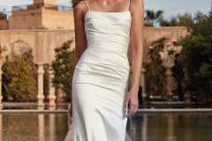 Betta wedding dress by Pronovias