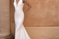 Eureka-Wedding-Dress-Pronovias-Willow-Grace-Bridal-Peterborough-Stamford-Lincolnshire-1