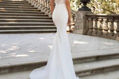 Milady-Wedding-Dress-Pronovias-Willow-Grace-Bridal-Peterborough-Stamford-Lincolnshire-4